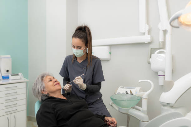 Best Emergency Denture Repair in Montura, FL