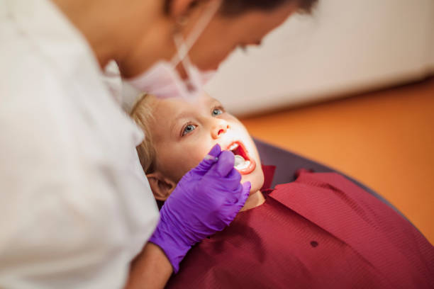 Best Walk-In Emergency Dental Services in Montura, FL